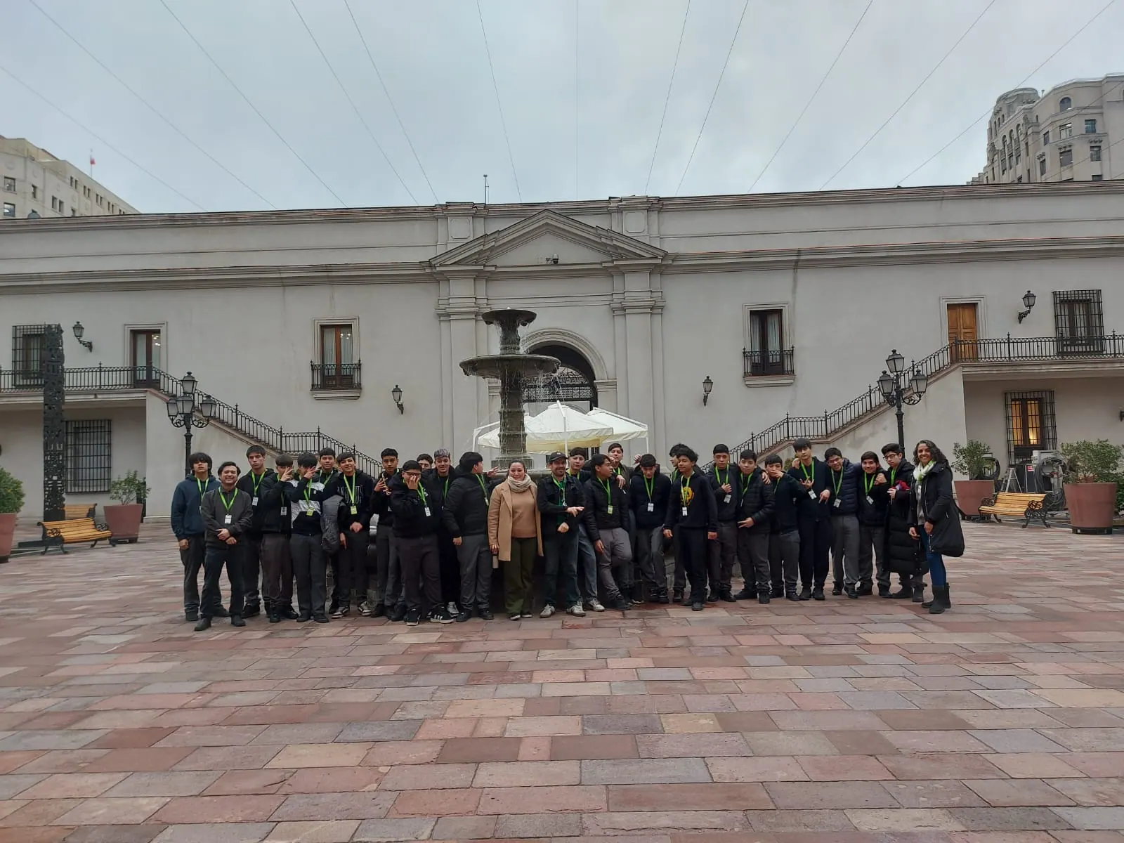 Salida Pedagógica a La Moneda — 1° Medio B — foto 13
