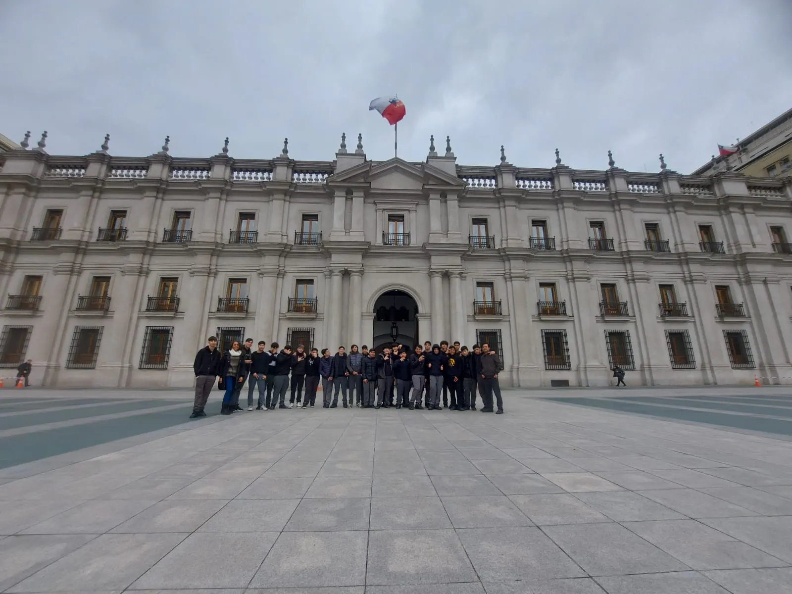 Salida Pedagógica a La Moneda — 1° Medio B — foto 17
