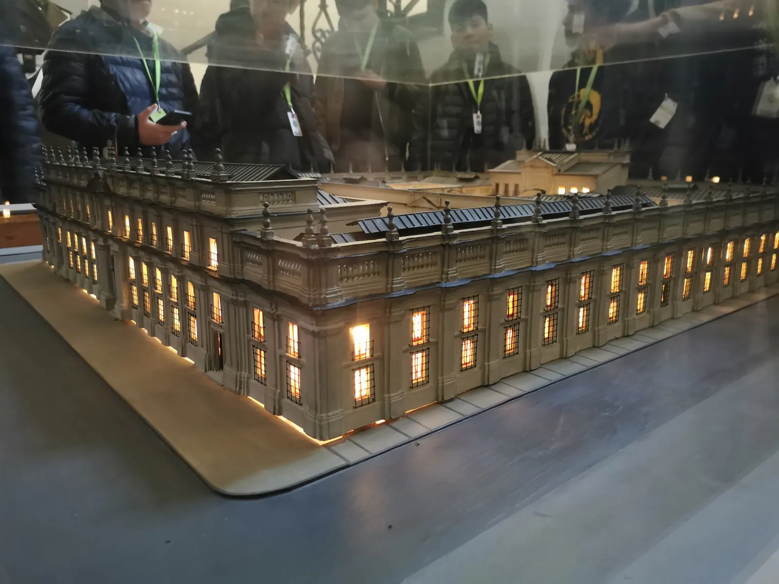 Salida Pedagógica a La Moneda — 1° Medio B — foto 46